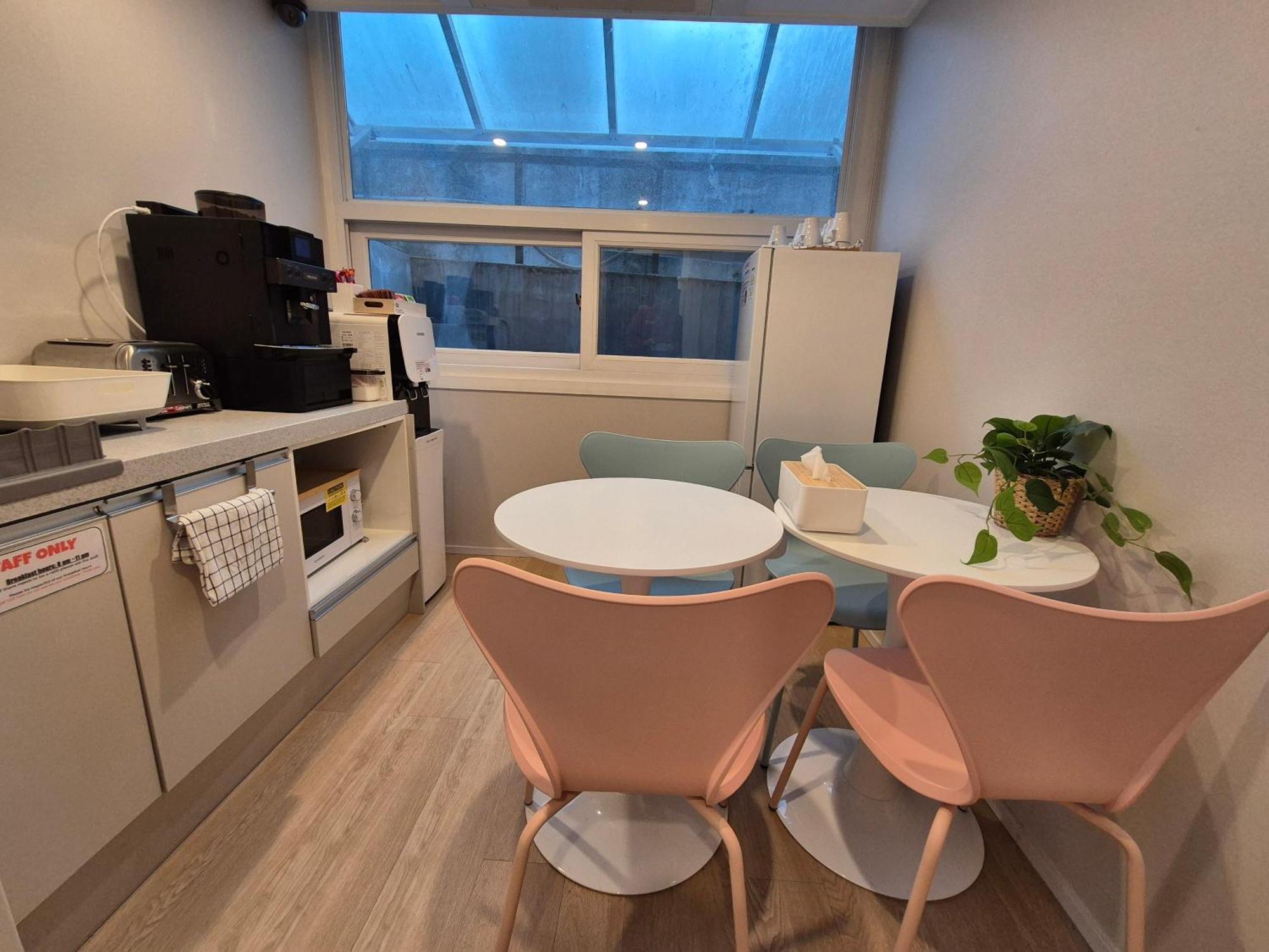 סיאול Oyo Hostel Myeongdong 6 מראה חיצוני תמונה